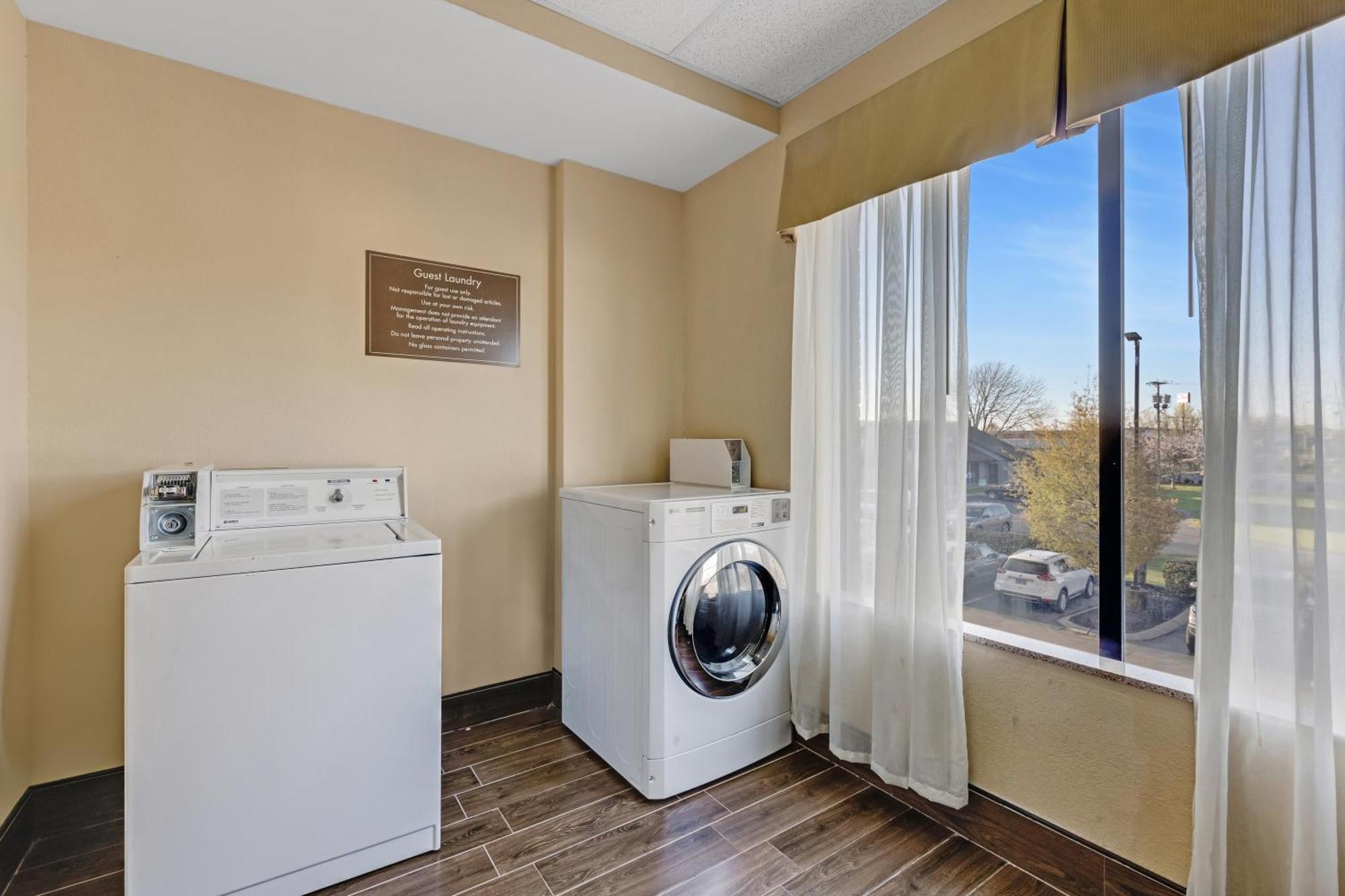 Comfort Suites Murfreesboro Ngoại thất bức ảnh